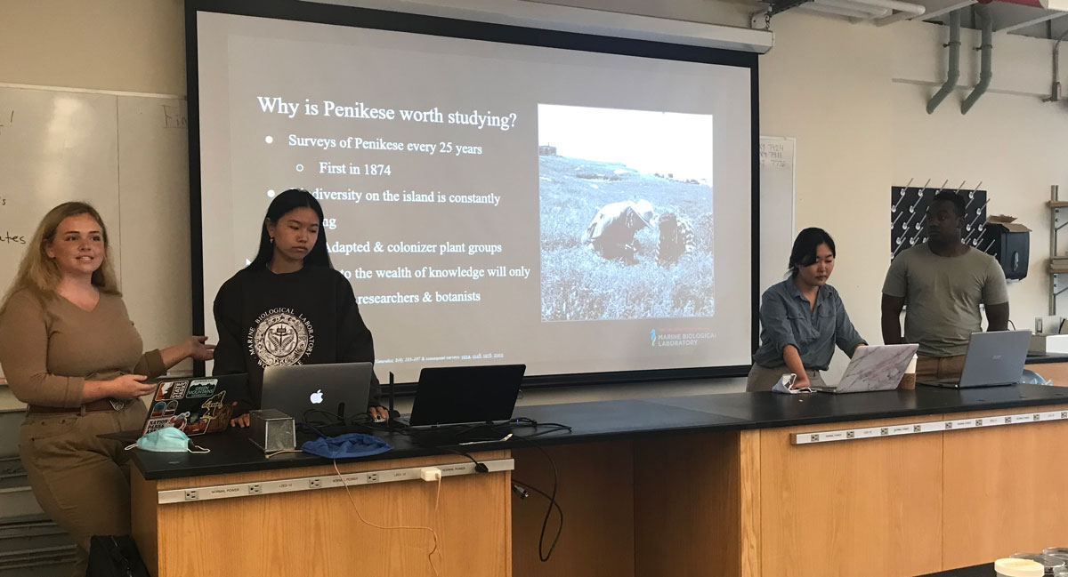 UChicago students present their Penikese Island vegetation survey to fellow MBL September course students. Left to right: Sophie Hartley, Ally Cong, Patricia Zito, Kaji Lungu.