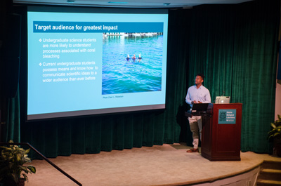 Gyasi Alexander of University of Rhode Island speaks on coral bleaching research and science communication. He was mentored by MBL Associate Scientist Loretta Roberson.