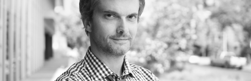 Photo of science journalist Paul Tullis.