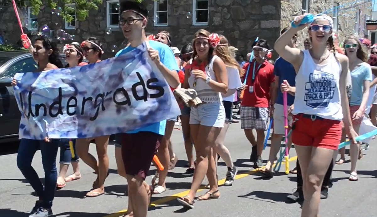 Undergrad students at 2016 July 4th parade