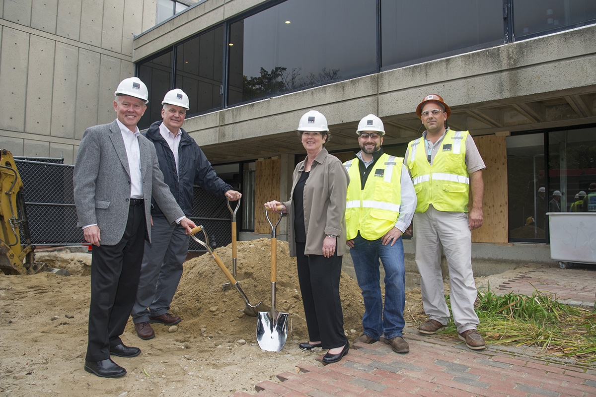 Swope elevator ground-breaking: (left to right) Tsoi-Kobus architect Jonathan Cohen, MBL Facilities consultant Tom Vautin, MBL President and Director Joan Ruderman, Shawmut Construction project manager Justin Bernard, and project superintendent Jay Dupre.