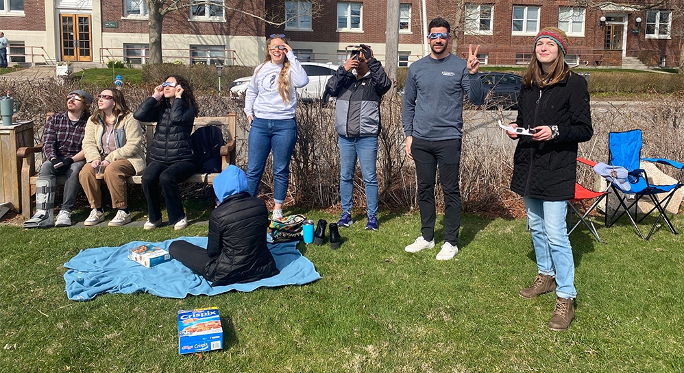 WATERFRONT PARK eclipse