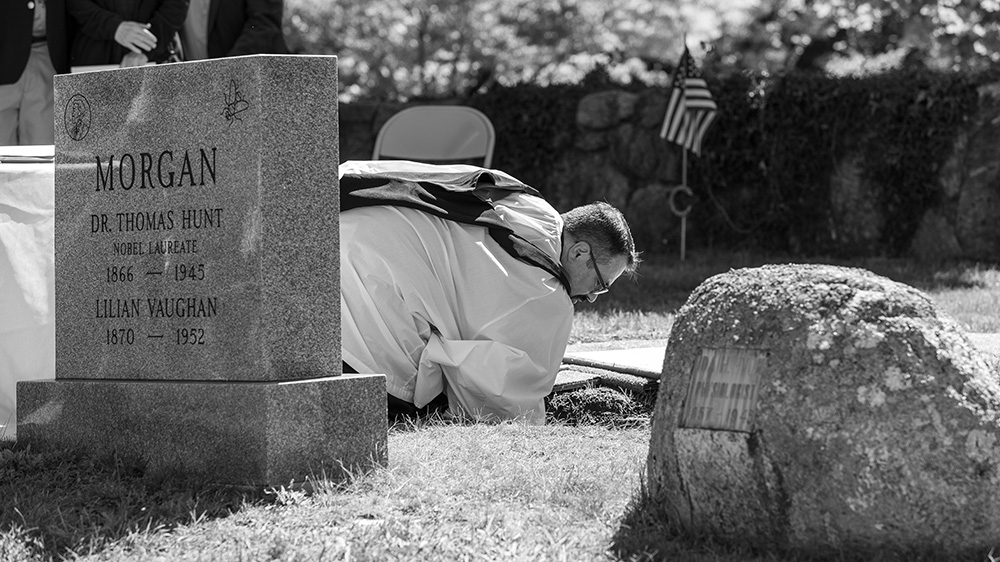 ashes laid to rest